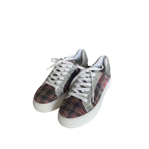 Betsey Johnson Lindsay Lace up embellished bling sparkle rhinestone sneakers 8 - Picture 4 of 14